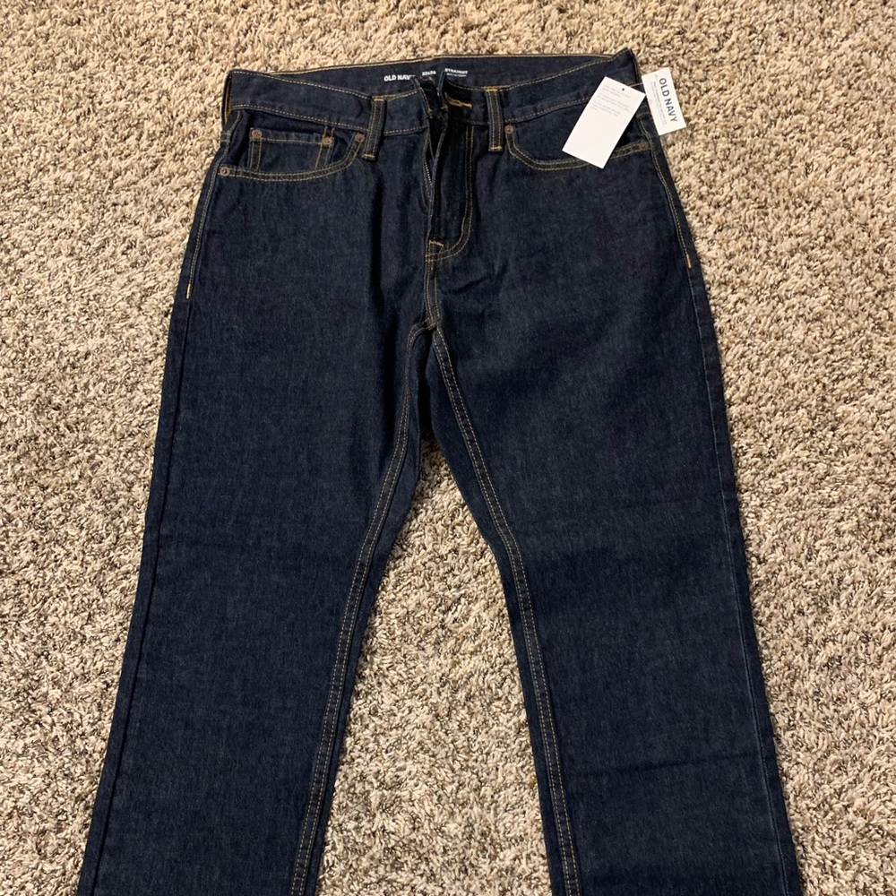 NWT 𝅺Old Navy Straight Jeans 32/30